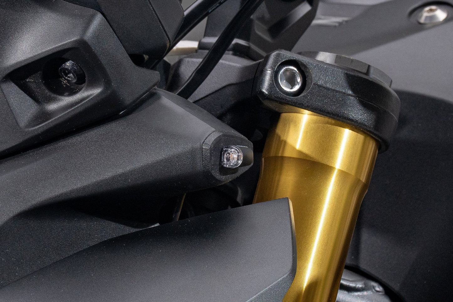 CB1000 HORNET 25-26 FRONT MICRO TURN SIGNAL KIT - 074BG121500