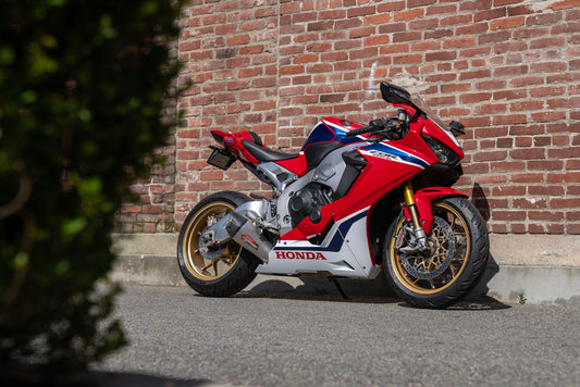 CBR1RR 17-25 AT2 SO SS/SS/CF – SKU: 12202BP521
