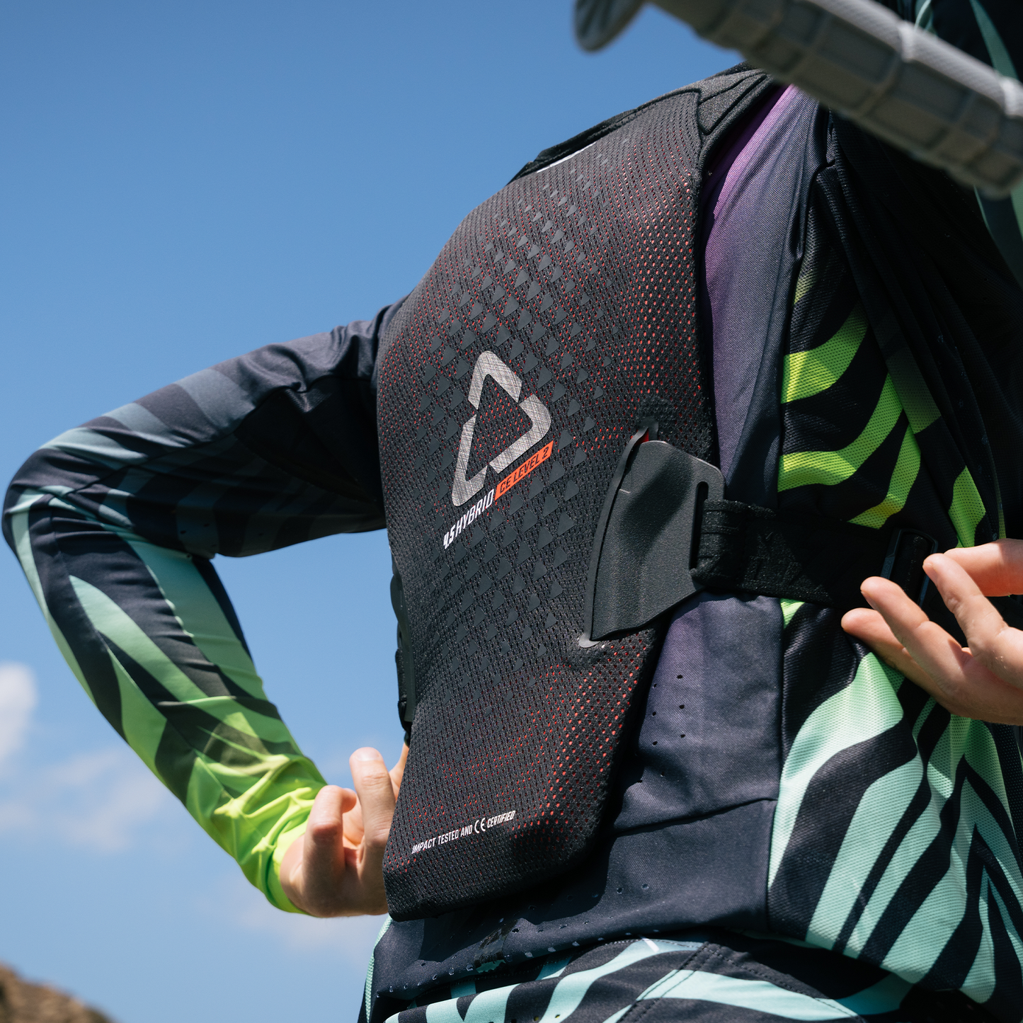 LEATT Chest Protector 4.5 Hybrid