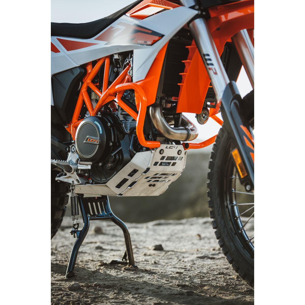 KTM Center Stand – Black – view 2 (A60603916044C1)