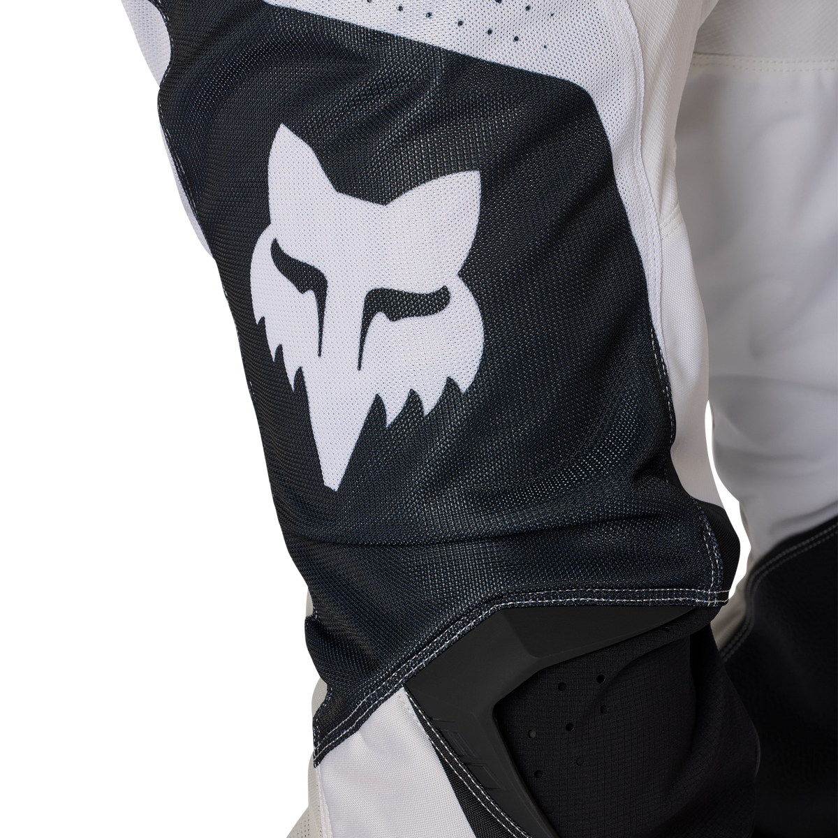 180 Air Taper Pant – Black/White