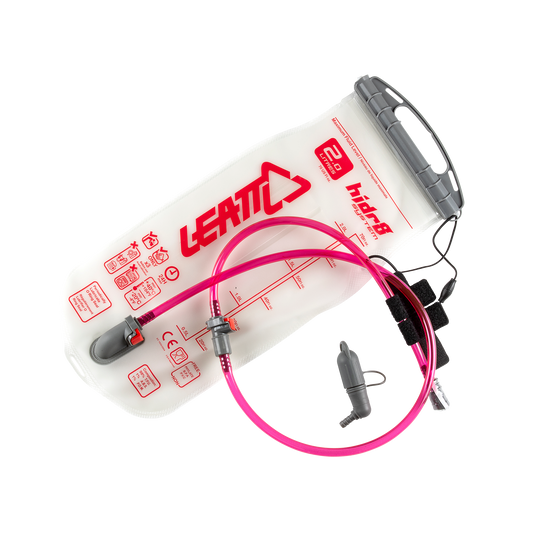 LEATT Bladder Flat CleanTech 2L (70oz) with tube and bite valve