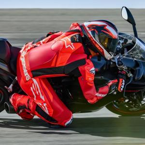 ALPINESTARS GP Plus V4 Sprint 1-Piece Leather Suit