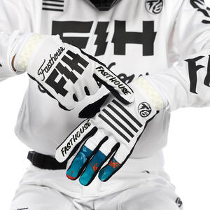 FASTHOUSE Youth Grindhouse Pro TB Island Hopper Gloves