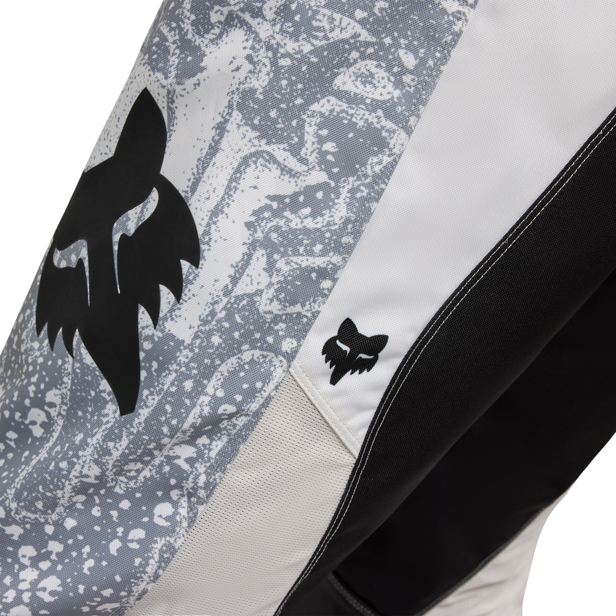 180 DNGR Pants – White