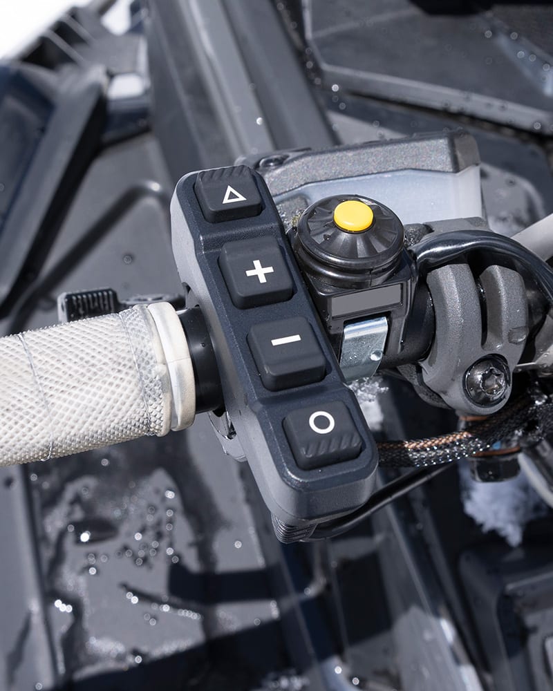 Handlebar Controller 010-02974-00