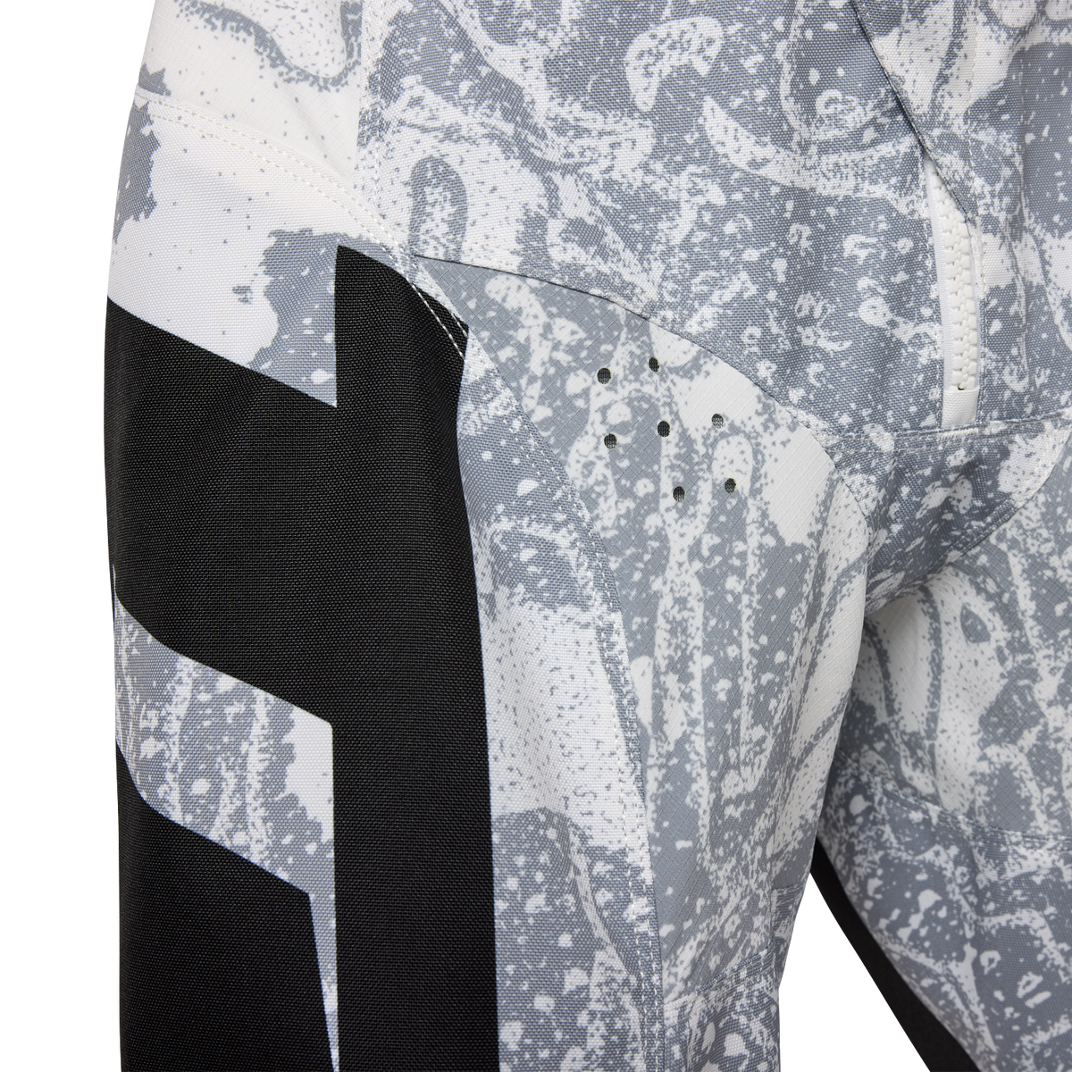 180 DNGR Pants – White