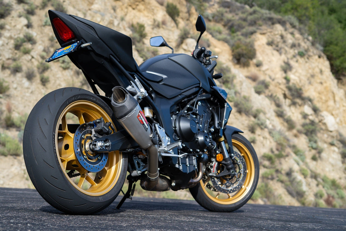 Yoshimura AT2 Stainless Slip-On Exhaust for Honda CB1000-Hornet (12150BP520)