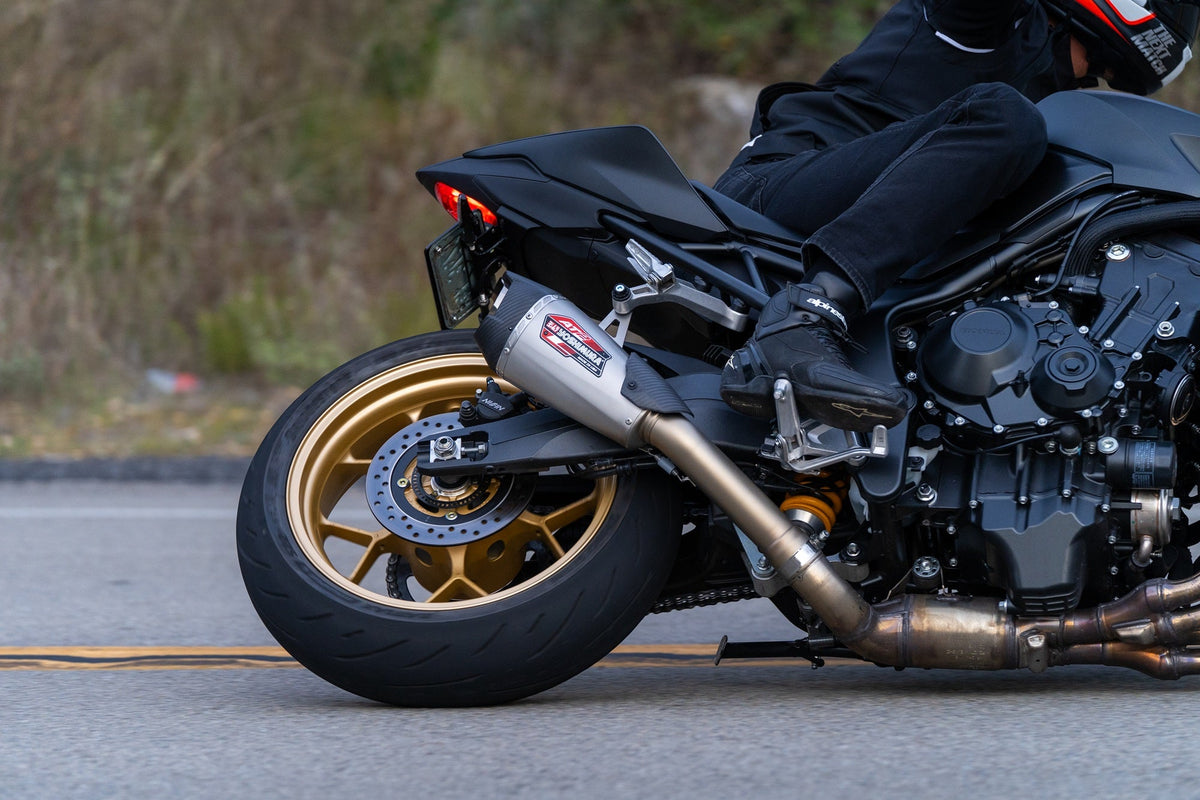 Yoshimura AT2 Stainless Slip-On Exhaust for Honda CB1000-Hornet – lifestyle photo (12150BP520)