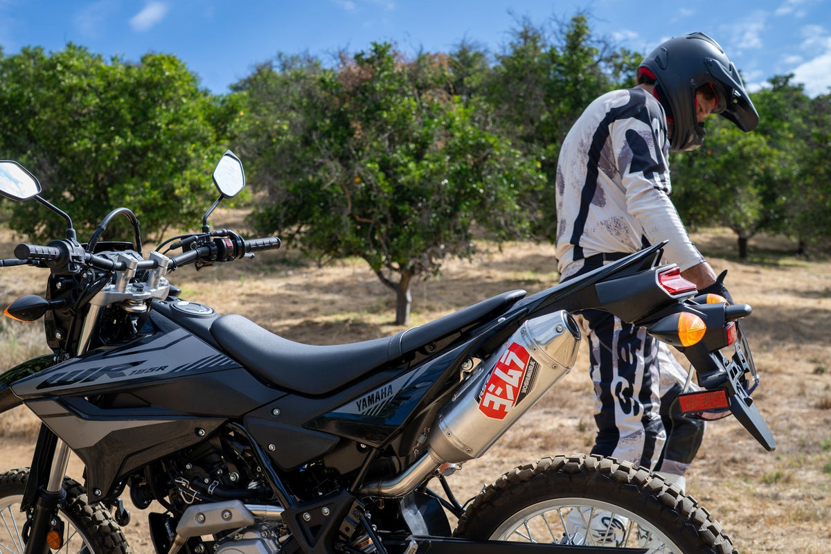 Yoshimura RS-2 Aluminum Full Exhaust for Yamaha WR125R – lifestyle photo (131250C350)