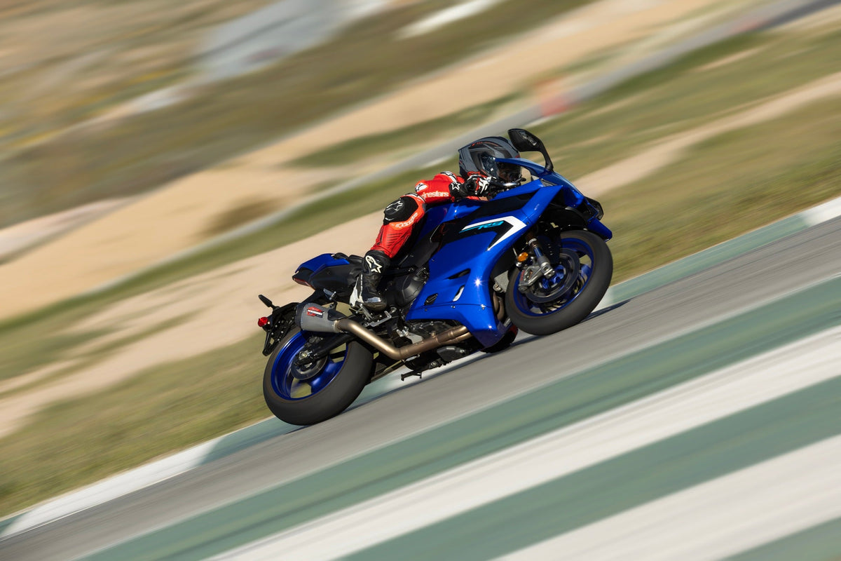 Yoshimura AT2 Stainless Full Exhaust for Yamaha YZF-R9 (13900AP520)