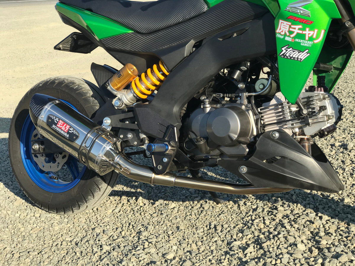 Yoshimura R-77 Stainless Full Exhaust for Kawasaki Z125-PRO – lifestyle photo (141200U520)