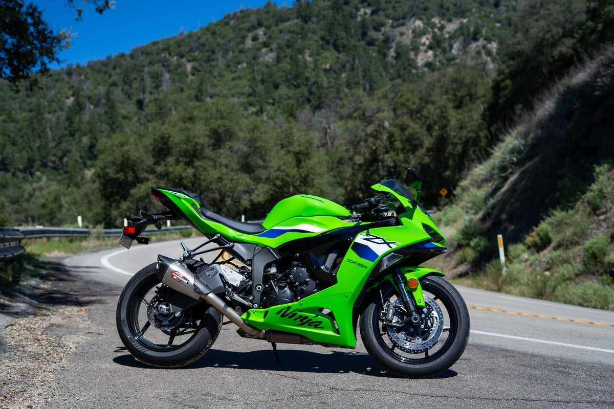Yoshimura AT2 Stainless Exhaust for Kawasaki ZX-6R (14642CP522)