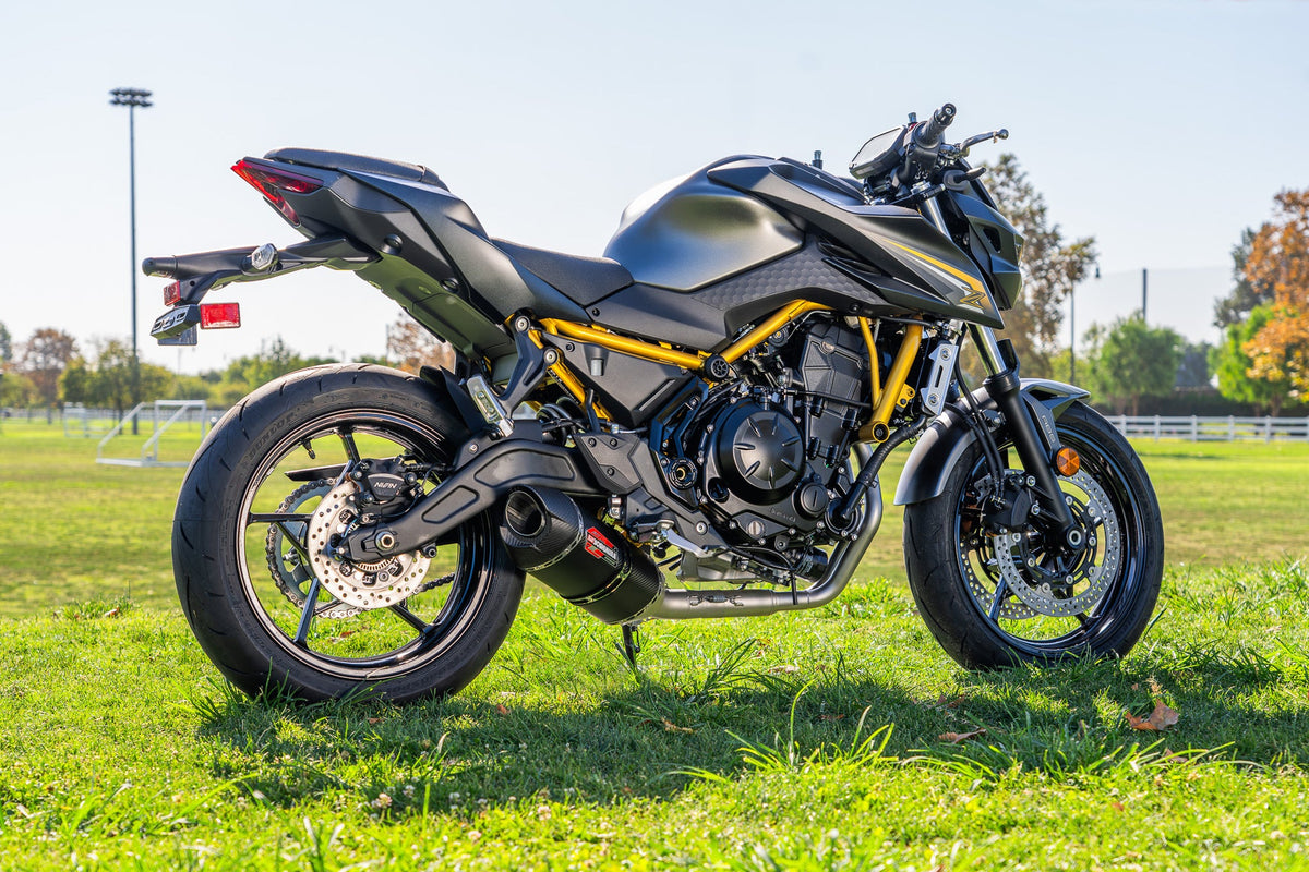 Yoshimura AT2 Carbon Full Exhaust for Kawasaki Ninja-650/Z650 – product view (14651AM221)