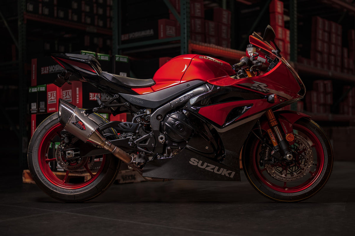 Yoshimura R-11SQ Stainless Slip-On Exhaust for Suzuki GSX-R1000 (1U0-50A-L13G0)