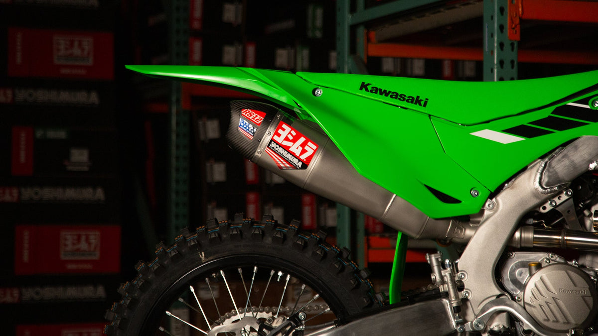 Yoshimura RS-12 Stainless Full Exhaust for Kawasaki KX250F/X – lifestyle photo (242950S521)