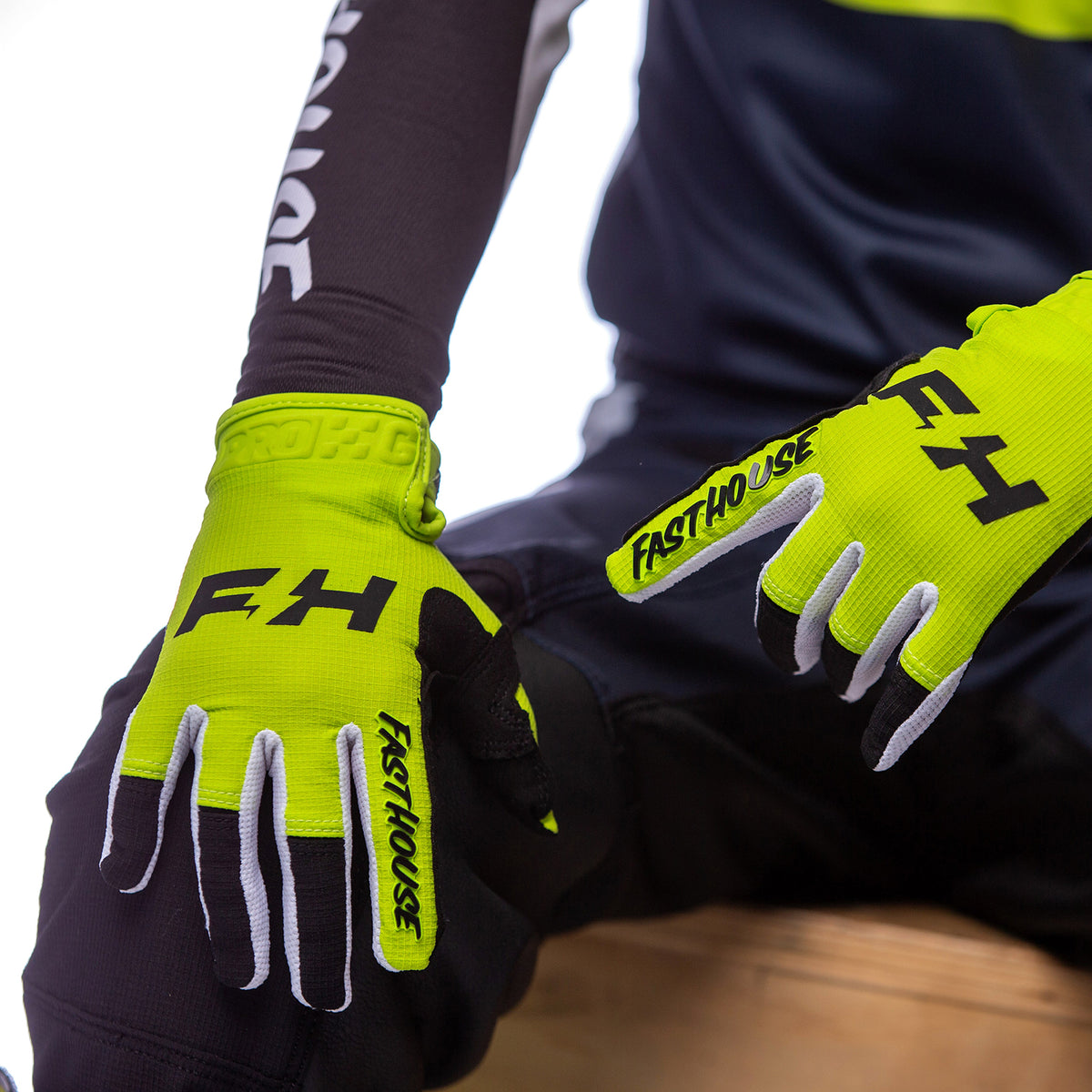 FASTHOUSE Youth Grindhouse Pro Apex Gloves